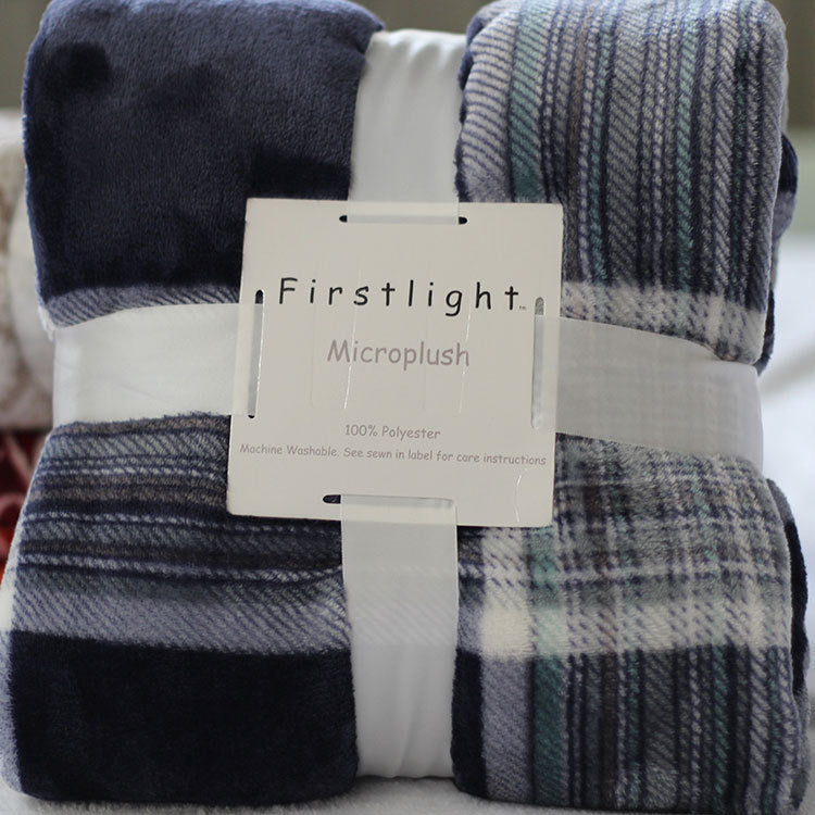 Soft Fleece Blanket – Warm Cozy Throw for Bed & Couch