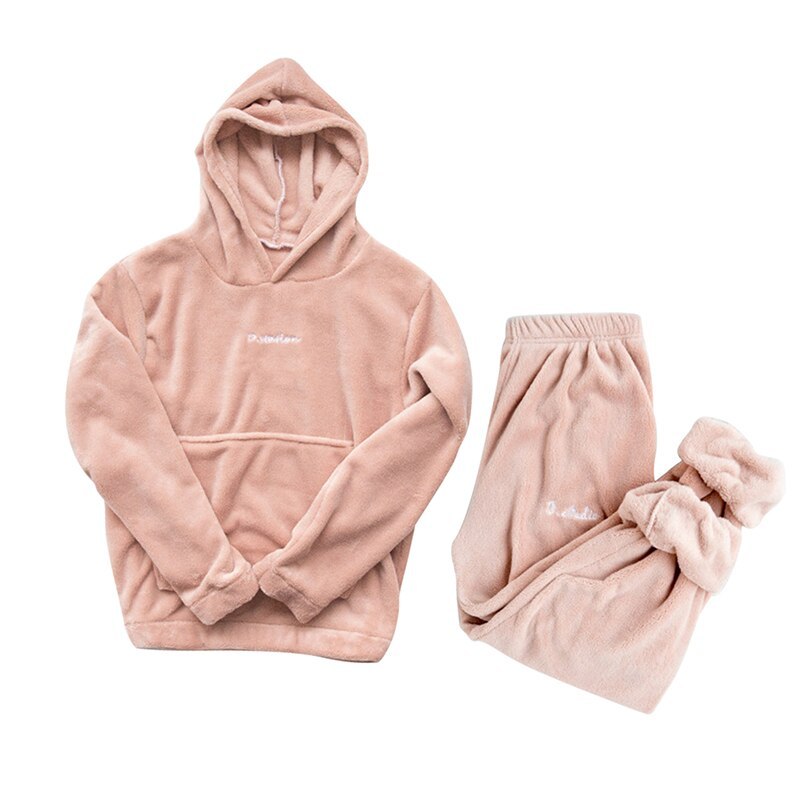 Women’s Fleece Pyjama Set – Cozy Winter Sleepwear