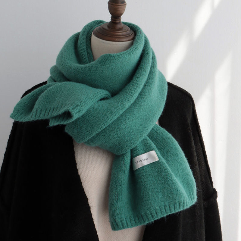 Women’s Knitted Scarf – Cozy Winter Knit Accessory